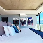 Drift Sunset Beach Home-Stay